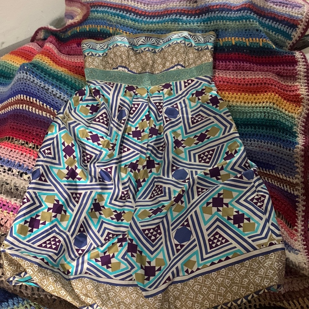 Nicole Miller strapless silk geometric dress Size 12